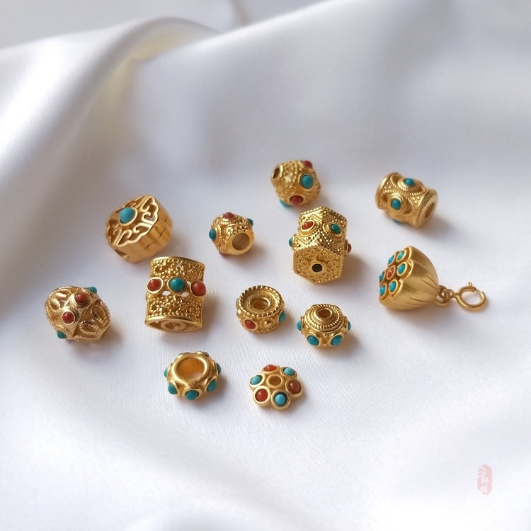 鎏金配饰纯银包24K黄金镶嵌绿松南红花托车轮隔珠桶珠莲蓬吊坠