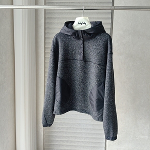 云絮肌理夹棉帽卫衣女小众拼接半开襟慵懒风软糯套头衫 张艾米