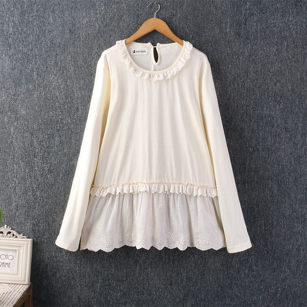 春装新款文艺小清新圆领针织棉刺绣拼接套头上衣宽松T恤打底衫