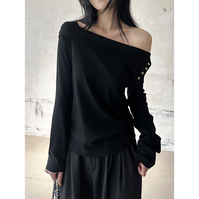 贝壳扣一字肩长袖棉质T恤