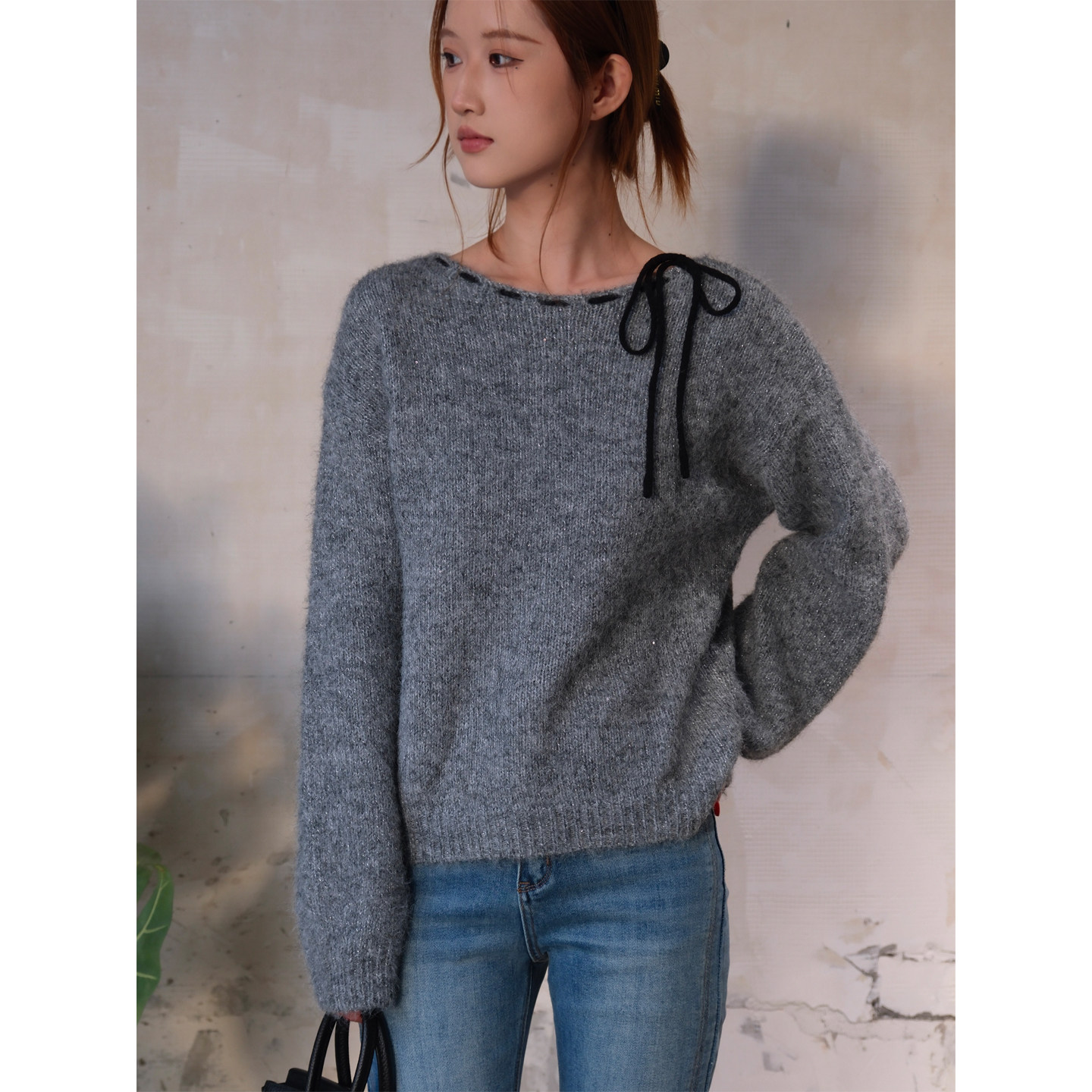 小阿秋圆领穿绳含羊毛领口系带亮丝毛衣女慵懒感长袖休闲显瘦上衣,女装/女士精品,毛衣,淘宝优惠券,粉丝福利购,淘宝优惠卷