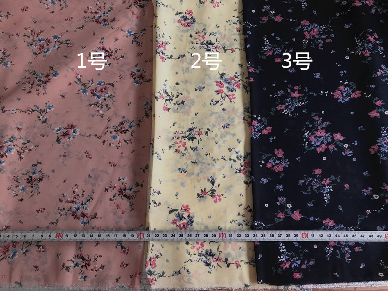 半价外贸布料样品 一花3色日韩碎花雪纺布头碎布娃娃衣围巾丝巾布