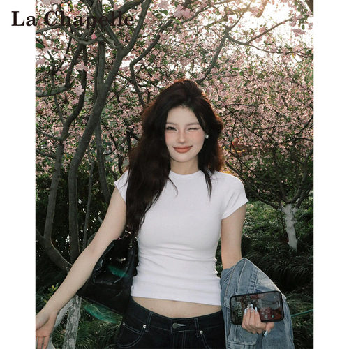 拉夏贝尔白色螺纹短袖t恤女2026夏季新款齐腰短款正肩紧身上衣
