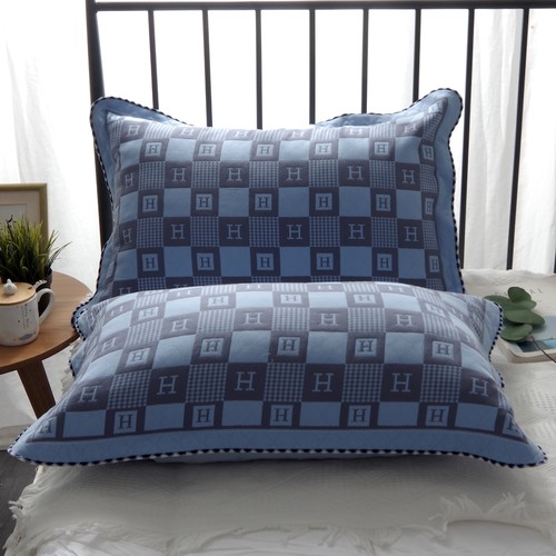 清仓全棉纱布枕套一对装纯棉加大加厚家用柔软透气成人枕头芯套 - 封面