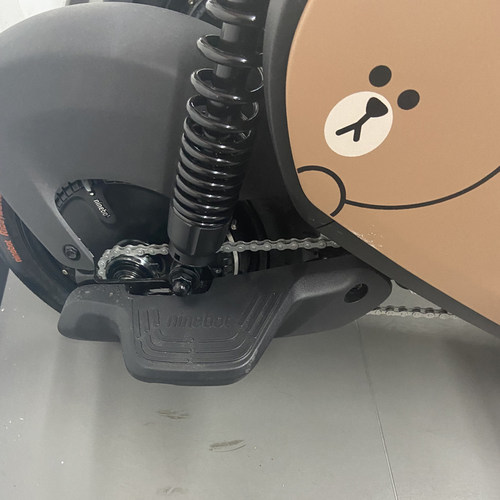 适用九号FZ110搁脚F90MF35F60F90F2z110后脚踏后搁脚平叉护板