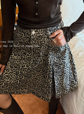 洋气新店REDMEMORY美豹了 神级时髦 不好惹的美 巨显身材A字半裙