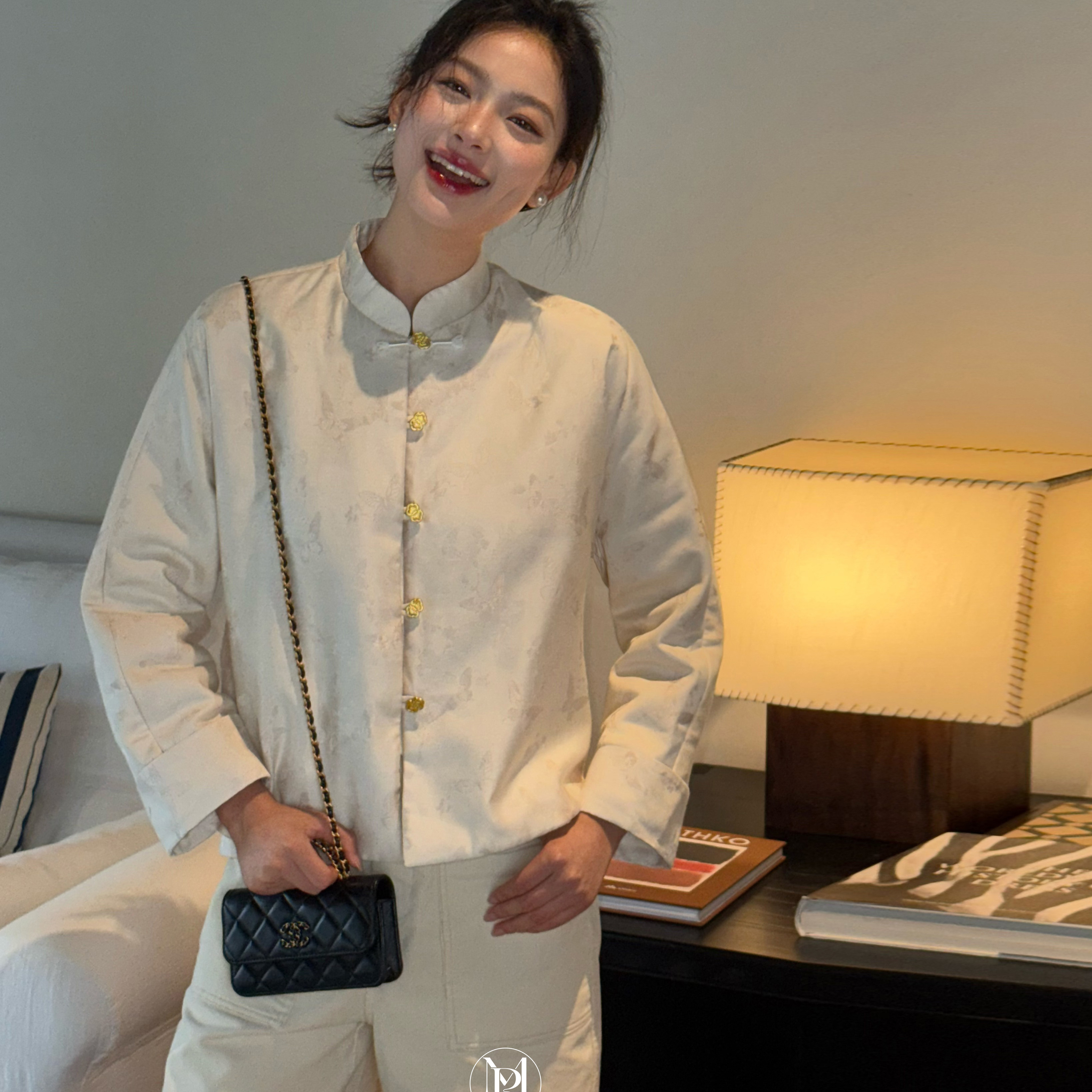 洋气新店REDMEMORY暗香浮动 如雪似绸 冷萃新中式短款棉服