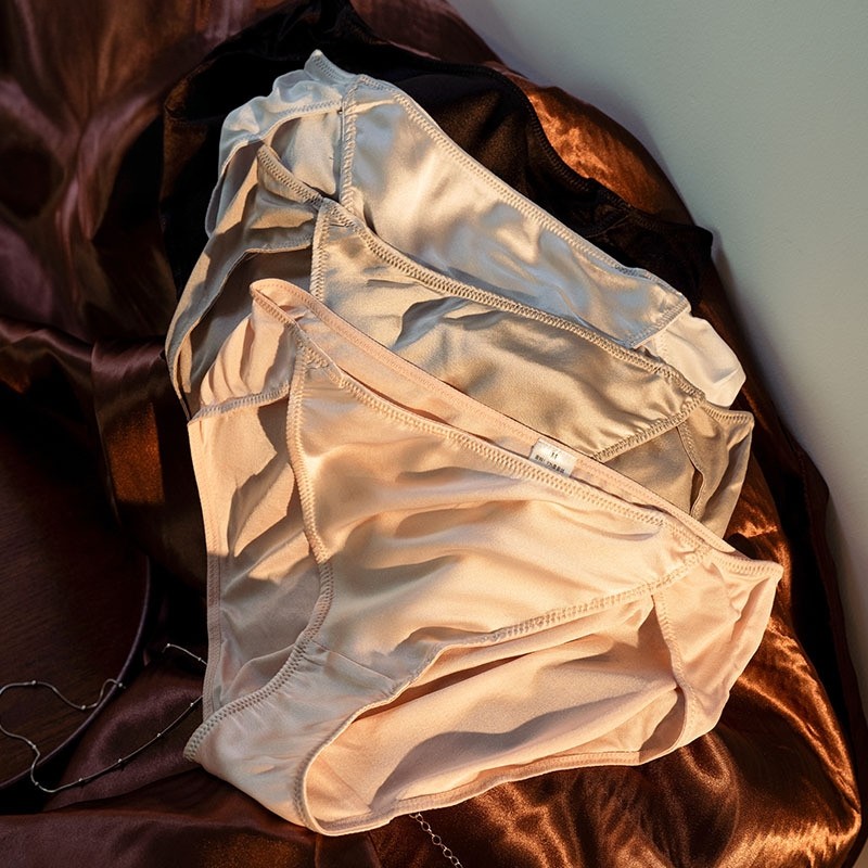 19姆米真丝弹力缎包臀内裤女 舒适性感桑蚕丝侧边开叉舒适三角裤,女士内衣/男士内衣/家居服,女三角裤,淘宝优惠券,粉丝福利购,淘宝优惠卷