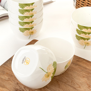 热卖唐山骨瓷小碗4.5英寸方碗荷花方形小米饭碗骨瓷碗可微波