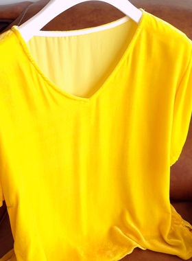 V领真丝丝绒上衣垂坠质感宽松显瘦休闲百搭短袖T恤新款鸡心嫩黄色