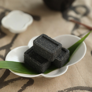 飨韵 返璞 纯黑芝麻小方糕高钙黑芝麻糊养生中式 茶糕点儿童孕妇