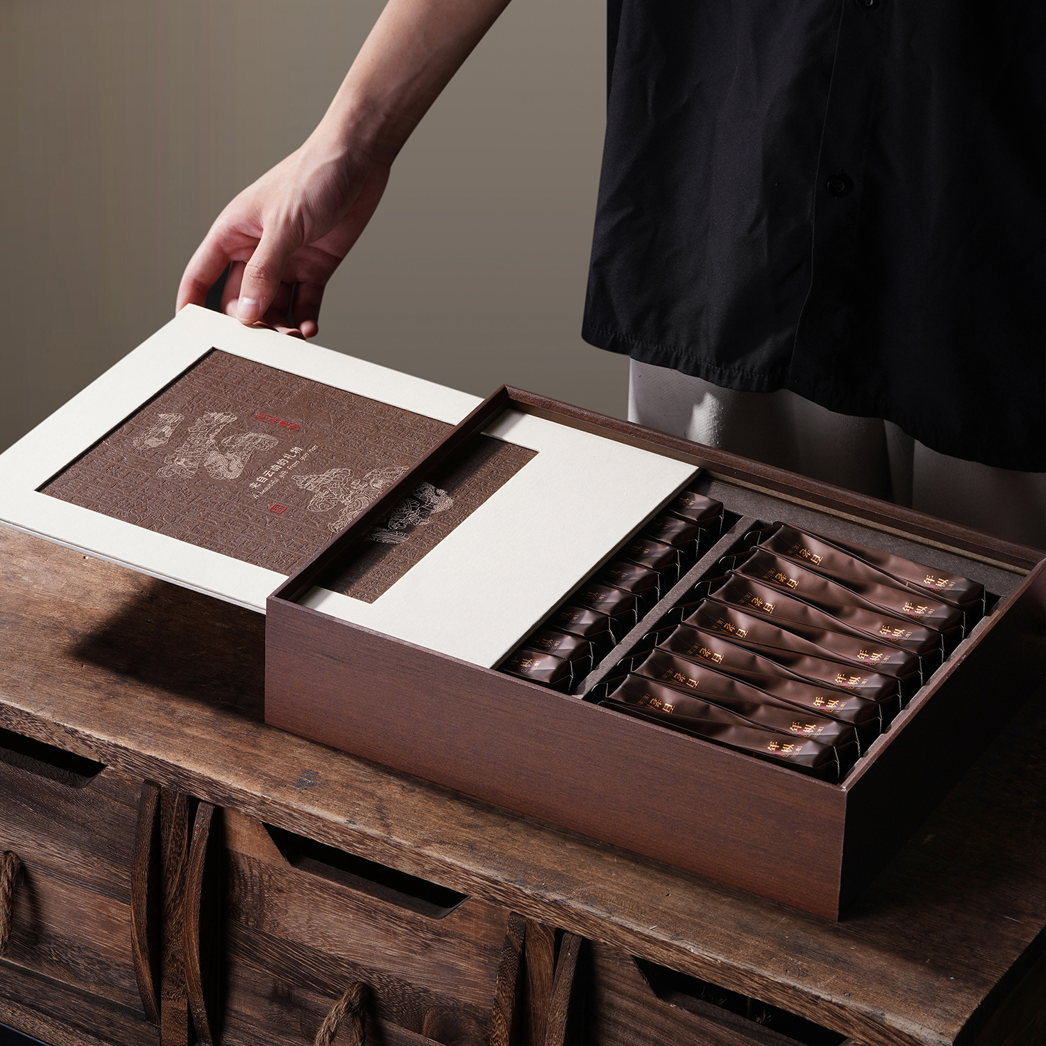 云南普洱茶古树红茶白茶散茶袋泡摆泡30泡半斤装包装盒空礼品盒