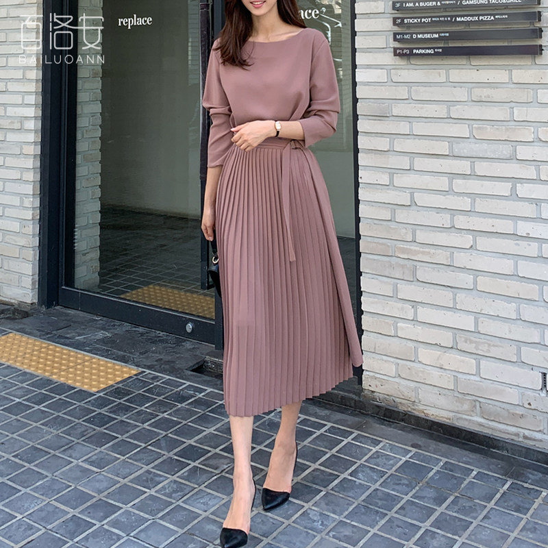 百洛安时尚简约套装套裙女2026春季长袖圆领上衣百褶半身裙两件套