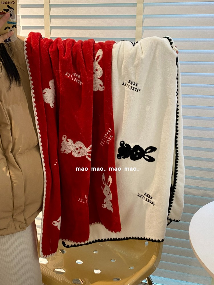 韩国可爱卡通小兔珊瑚绒毛巾浴巾女吸水速干宿舍家用清洁洗脸面巾