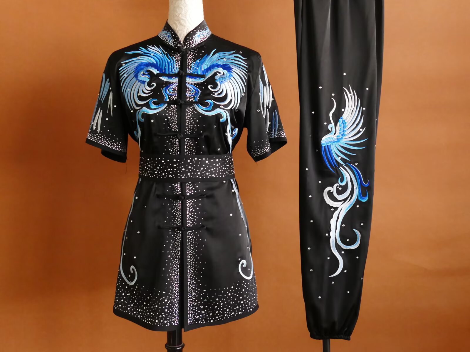 嘉远航武术比赛服表演服刺绣竞赛服体校学生体考服凤凰定制款