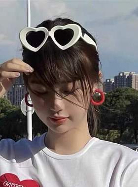 爱心太阳镜ins少女可爱2022新款虞书欣网红墨镜复古造型桃心眼镜