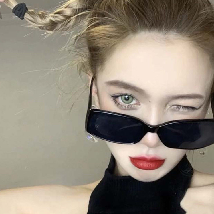 美伢蹦迪复古长方形显脸小情侣墨镜男女学生网红嘻哈闺蜜太阳眼镜