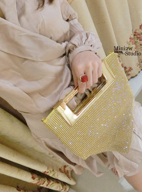 新款2025名媛奢华晚宴水钻包可手提可斜挎宴会礼服流苏晚宴水钻包