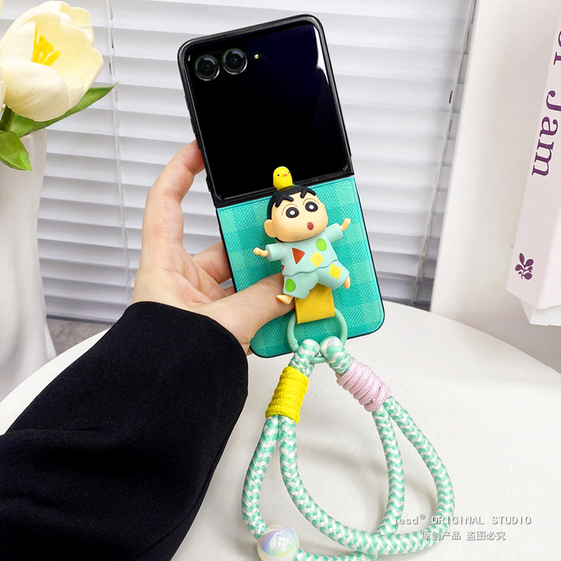 绿色格纹可爱小新指环适用摩托罗拉moto razr50ulta手机壳折叠屏Razr50Ultra保护套防摔razr50新款珠链条挂绳