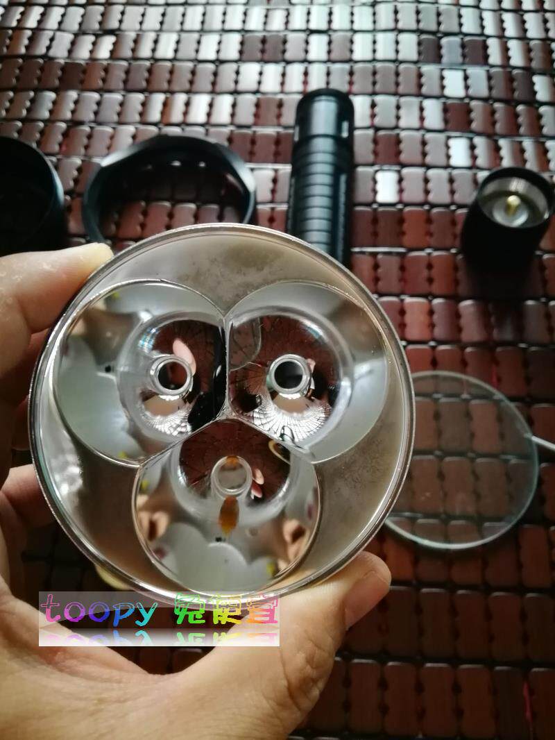 BTU 가죽 선택 3개 헤드 XHP50 U2 T6 3개 리튬 쉘 키트 + 원래 회로 별도 쉘