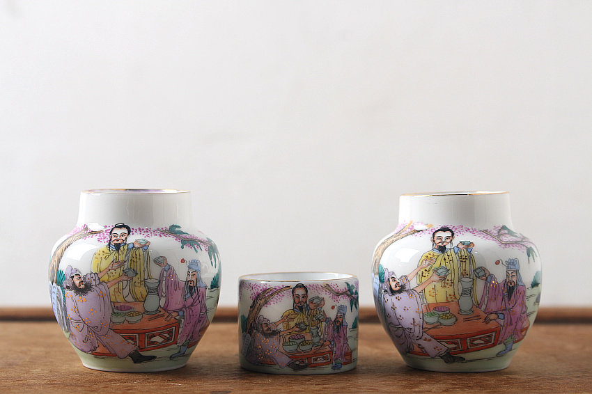 华胜堂 景德镇手绘桃园三结义平底画眉缸鸟食罐小鸟杯水罐 鸟笼配