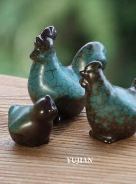 窑变绿斑纹陶瓷可爱摆件茶玩茶宠鸡一家三口饰品摆件家居装饰品