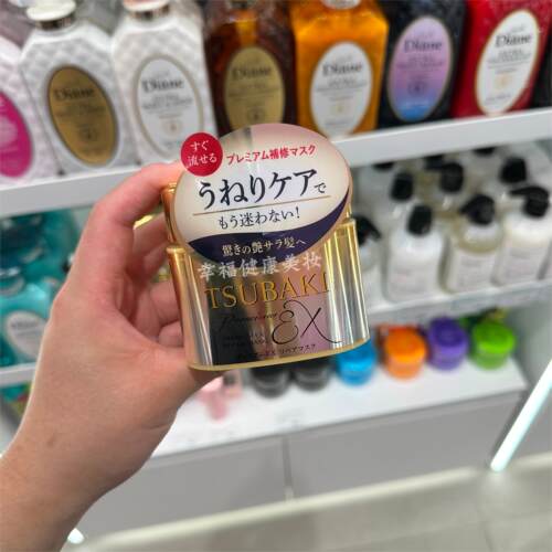 日本TSUBAKI丝蓓绮发膜柔顺干枯