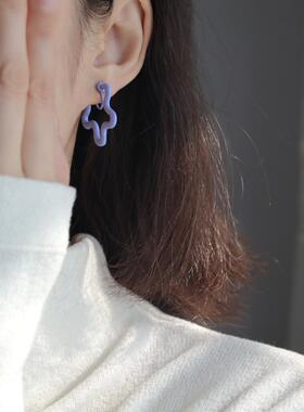蚊香盘耳夹无耳洞女蓝紫色花朵耳环耳饰秋冬新款艺术小众设计感