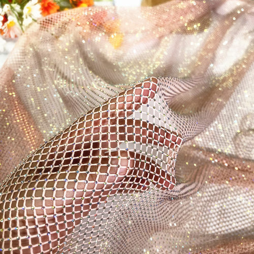 服装满钻设计师布料高端定制