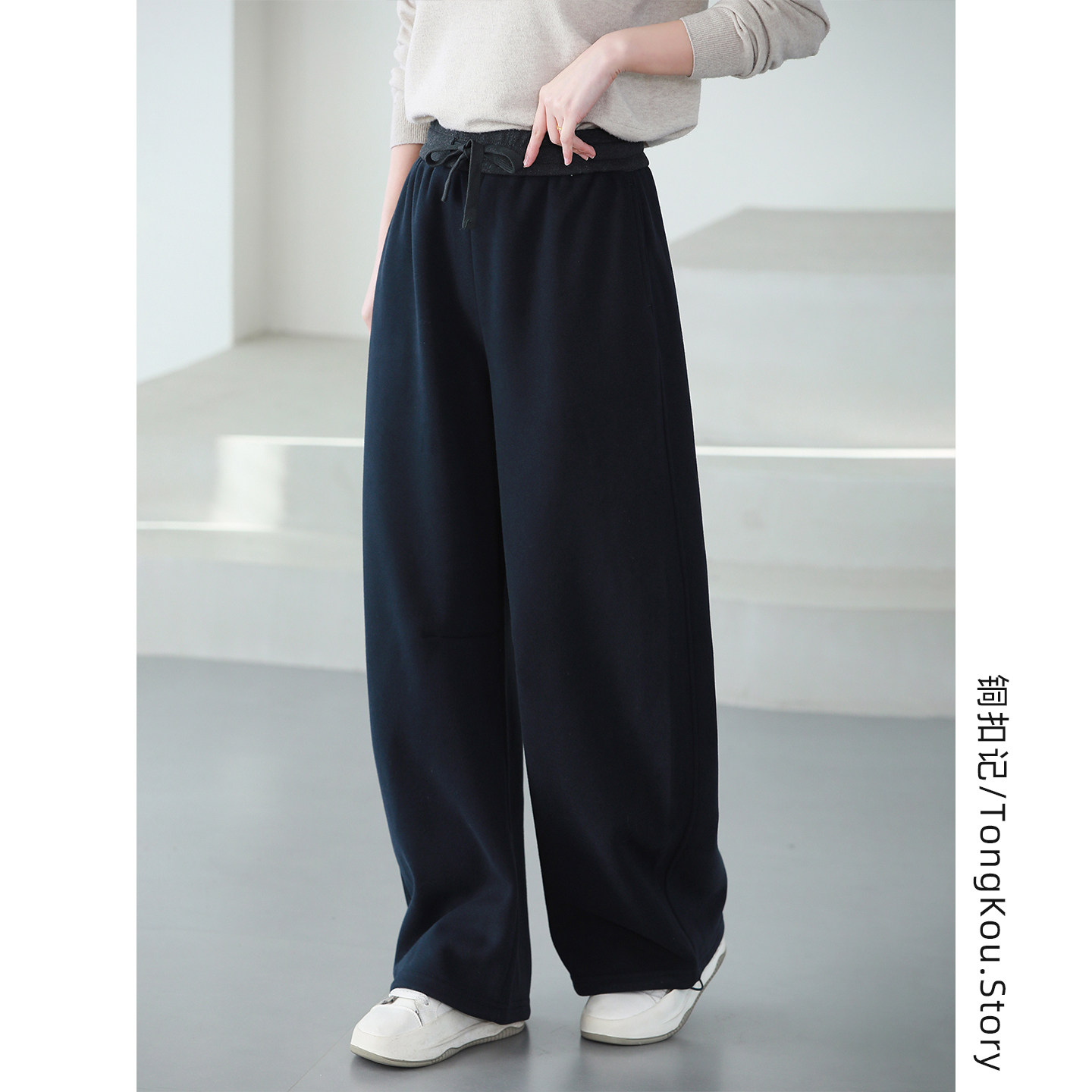 铜扣记加绒卫裤女松紧腰休闲百搭宽松显瘦冬季新款加厚保暖弯刀裤,女装/女士精品,休闲裤,淘宝优惠券,粉丝福利购,淘宝优惠卷