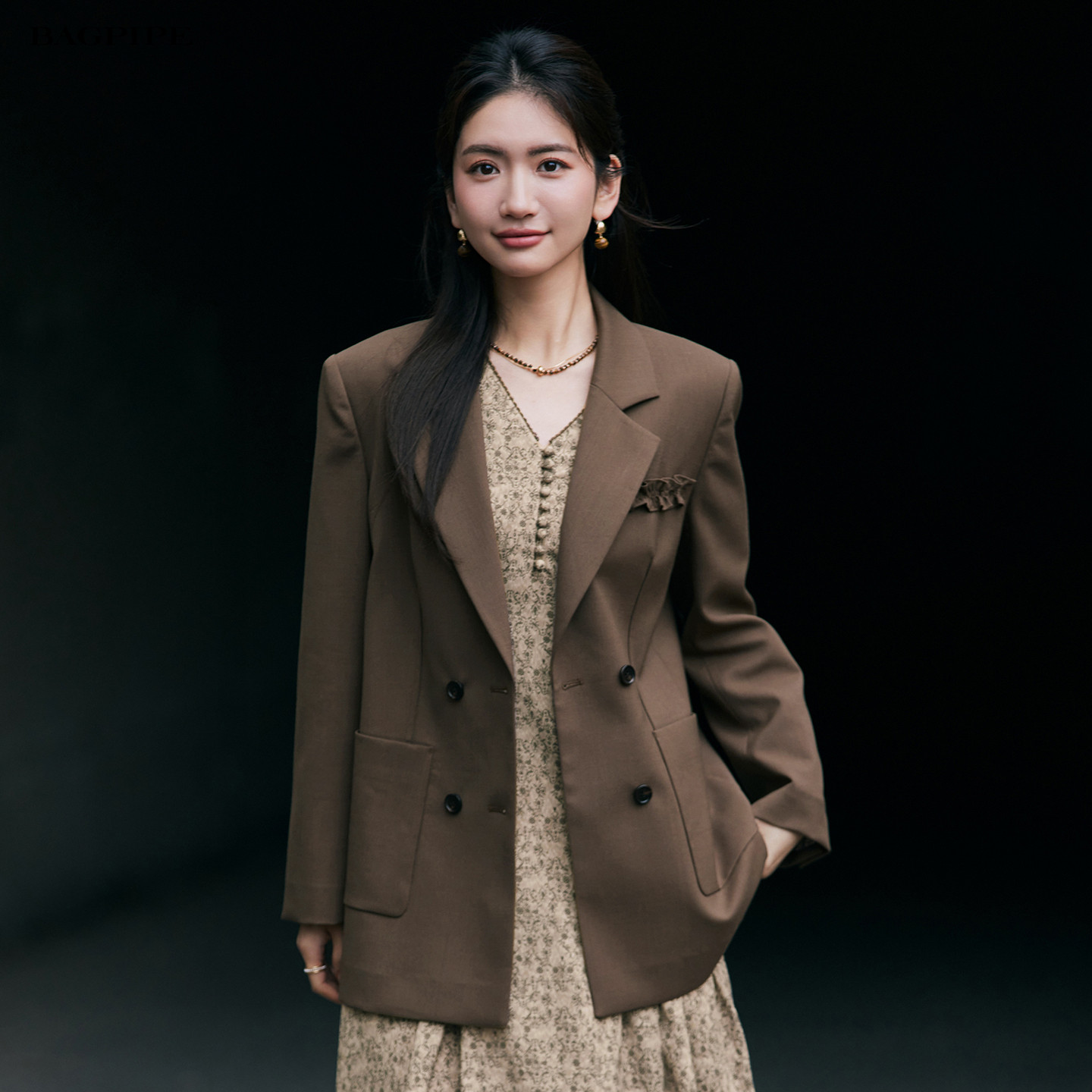 风笛2025秋季新款时尚miu系正肩西装外套上衣女职场通勤穿搭外套