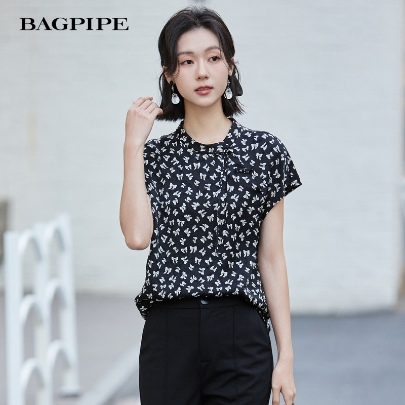 风笛2025夏季新款碎花短袖小衫女圆领轻薄法式气质短款垂感小衫
