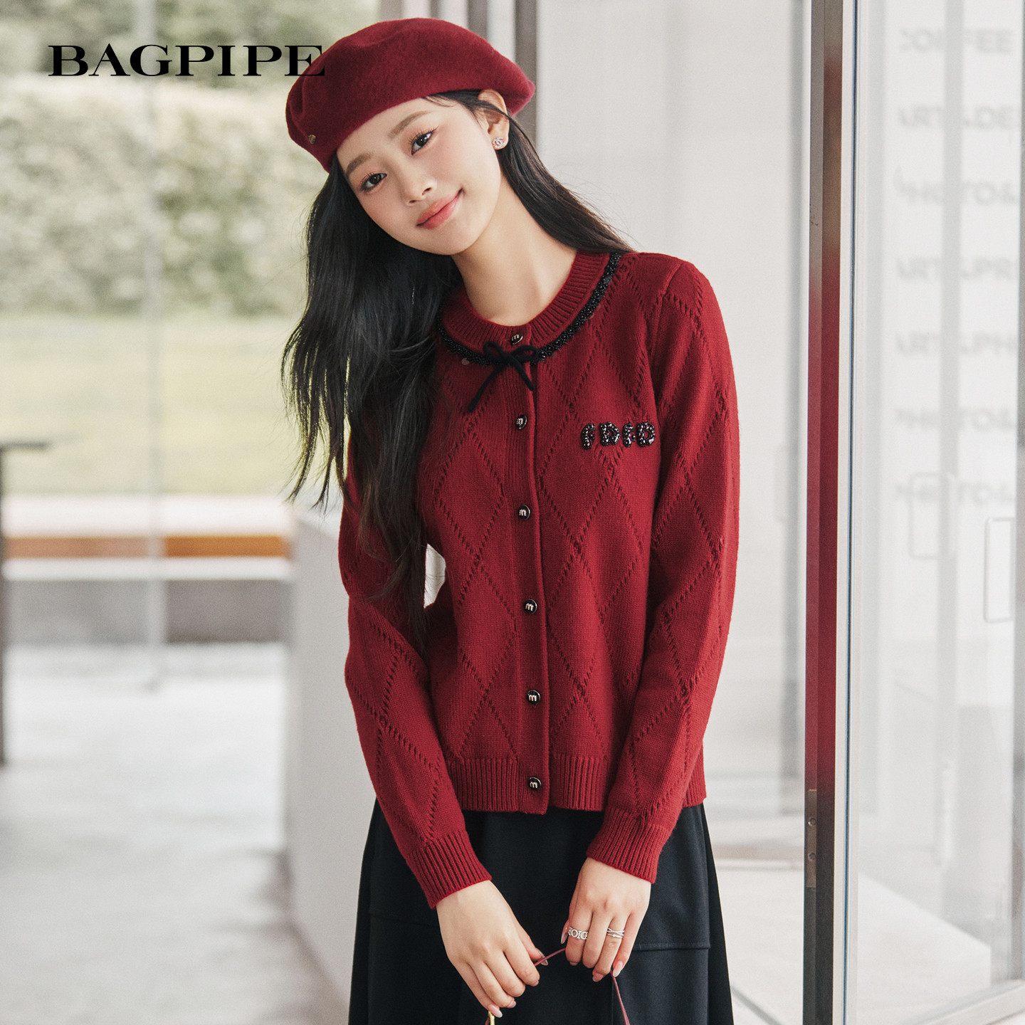 风笛2025冬季新款慵懒风设计感毛衣针织开衫女圆领上衣香风短外套