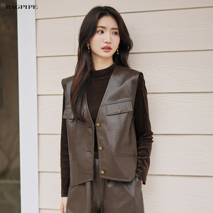 风笛2025秋季秋新款皮衣马甲外搭坎肩V领无袖百搭马夹外套