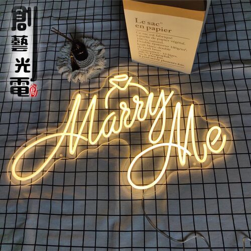 工厂直销LED霓虹灯marry me英文 嫁给我 表白装饰灯 柔性不伤眼