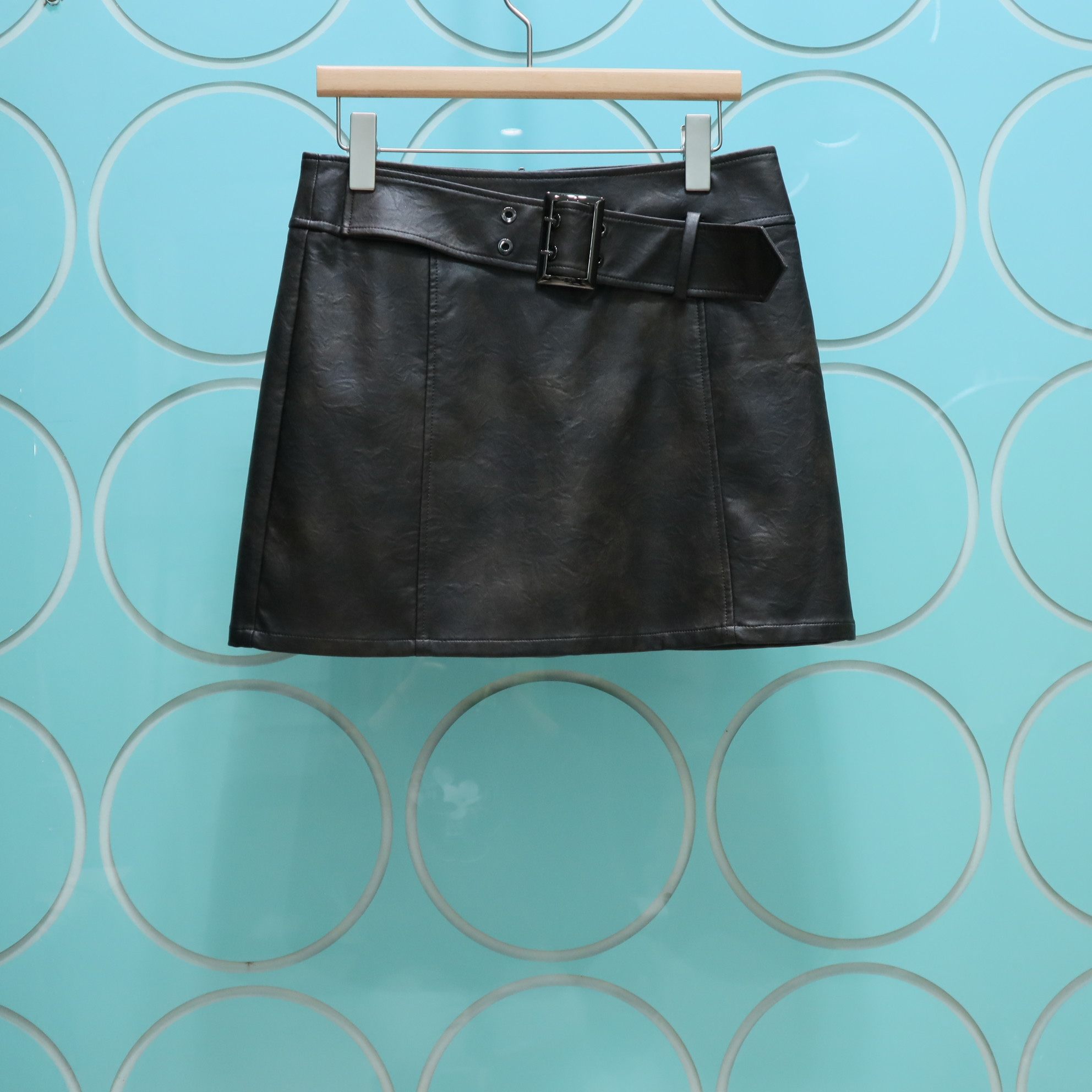 MRER莫乂义    专柜正品春季新款时尚显瘦A字PU短皮裙女R5A61722,女装/女士精品,半身裙,淘宝优惠券,粉丝福利购,淘宝优惠卷