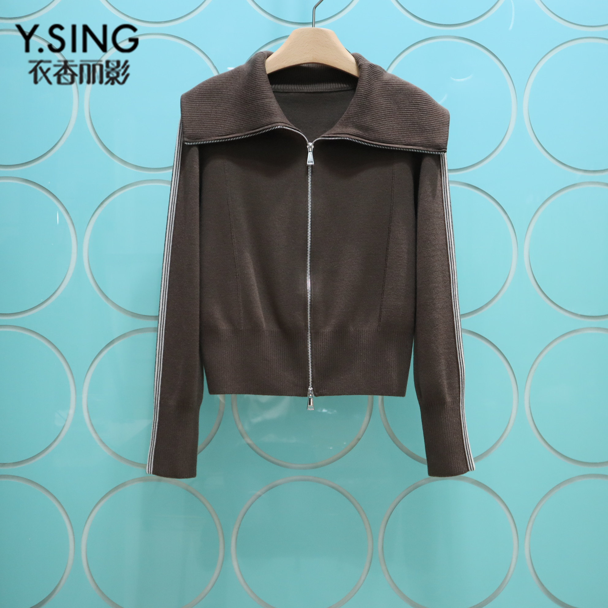 YSING衣香丽影专柜正品2025冬季新款翻领羊毛针织开衫141289110图片