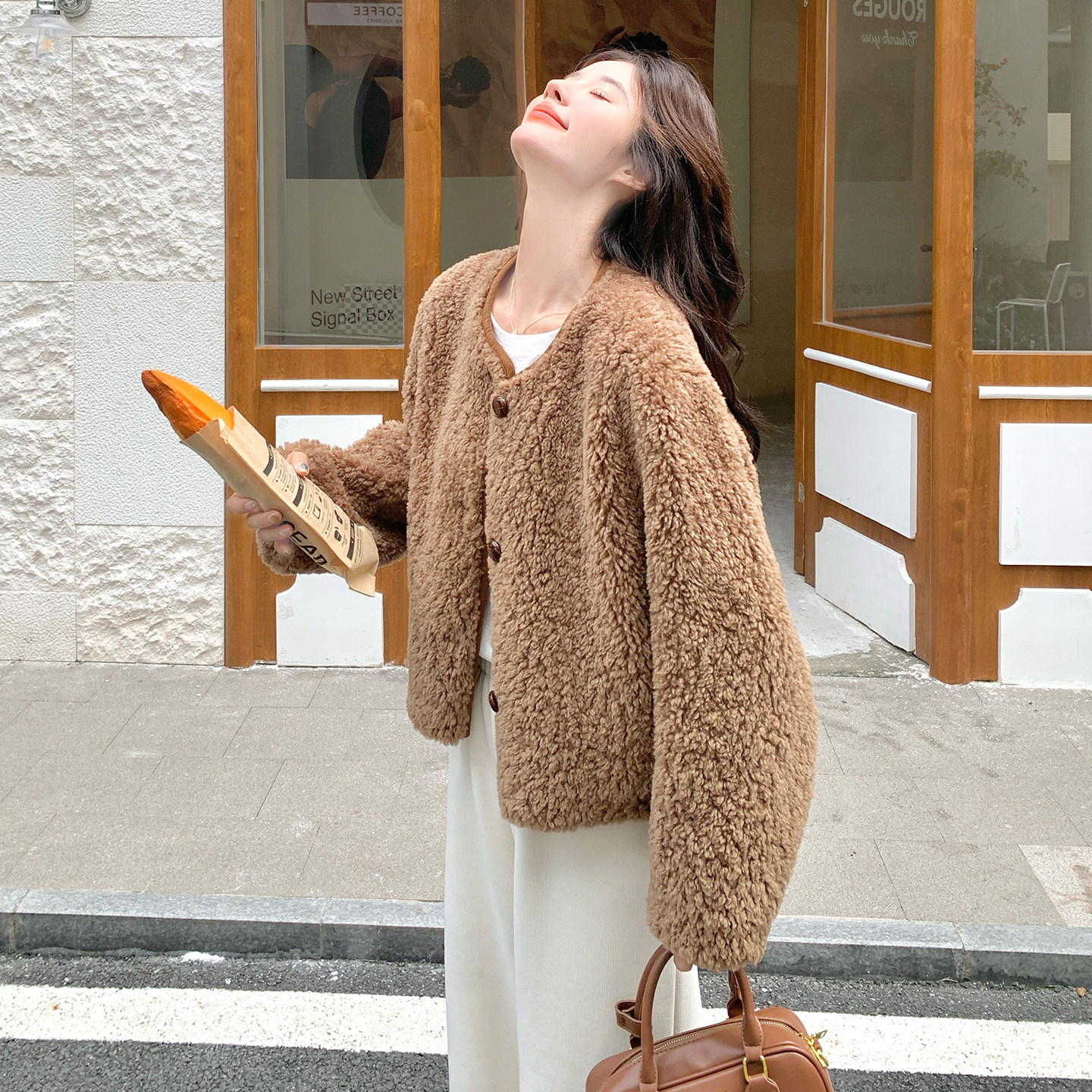 现货主推2025冬季新款宽松显瘦皮毛一体毛毛外套女1509-P175K268,女装皮草,莘蕾
