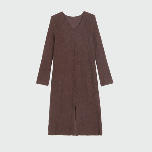 女性日记绵羊毛针织长袖连衣裙