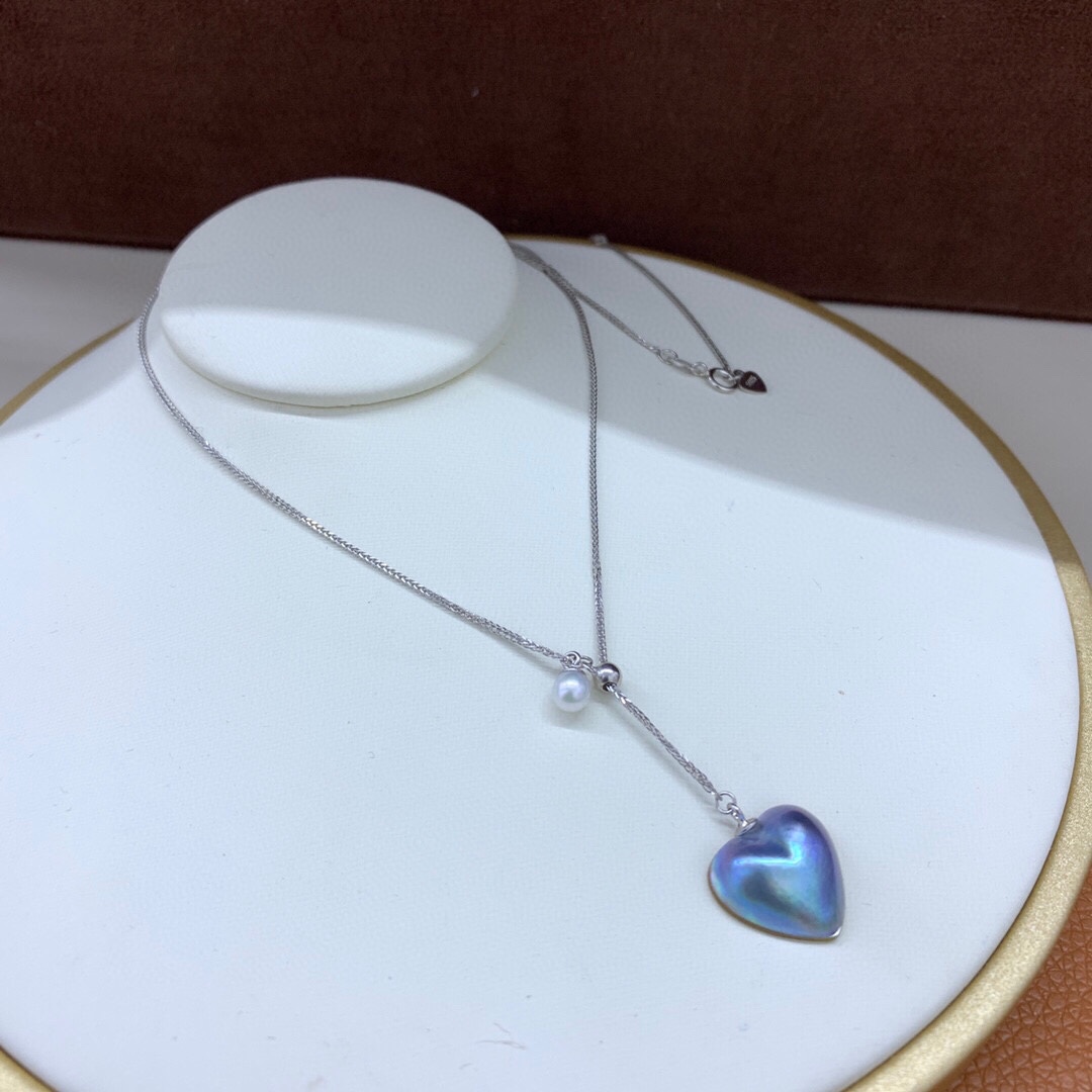 《甜心》海水蓝色马贝爱心珍珠锁骨项链，可调节长度，14mm左右