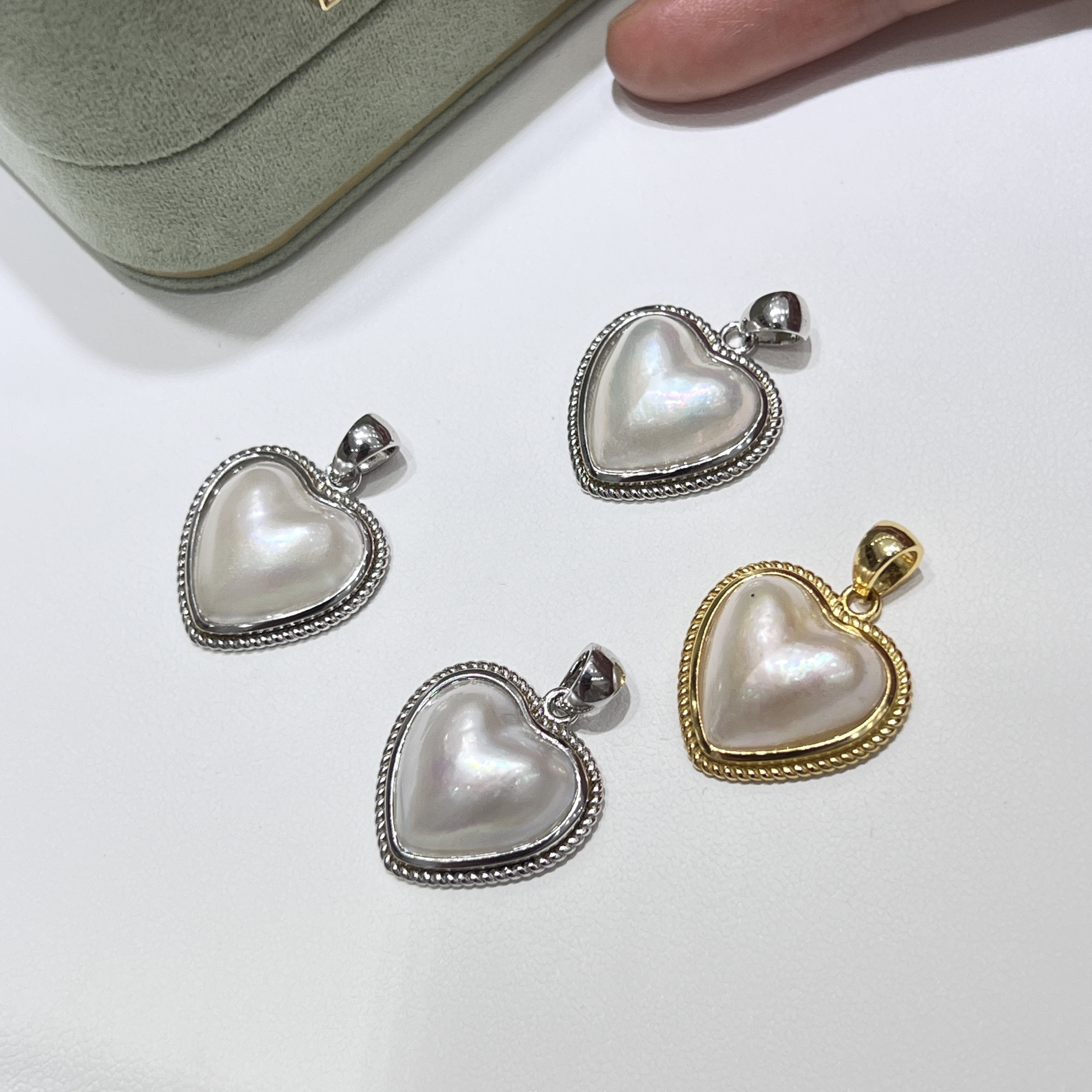 结缘系日本海水爱心马贝珍珠吊坠S925银15-16mm微纹白亮高级经典