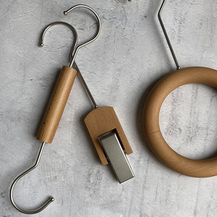 胡桃木色陈列U夹挂钩子S钩杂志夹子服装店夹氛围布置ins夹子帽夹