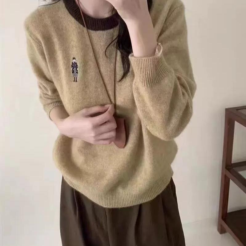 慵懒风浣熊绒白色刺绣长袖