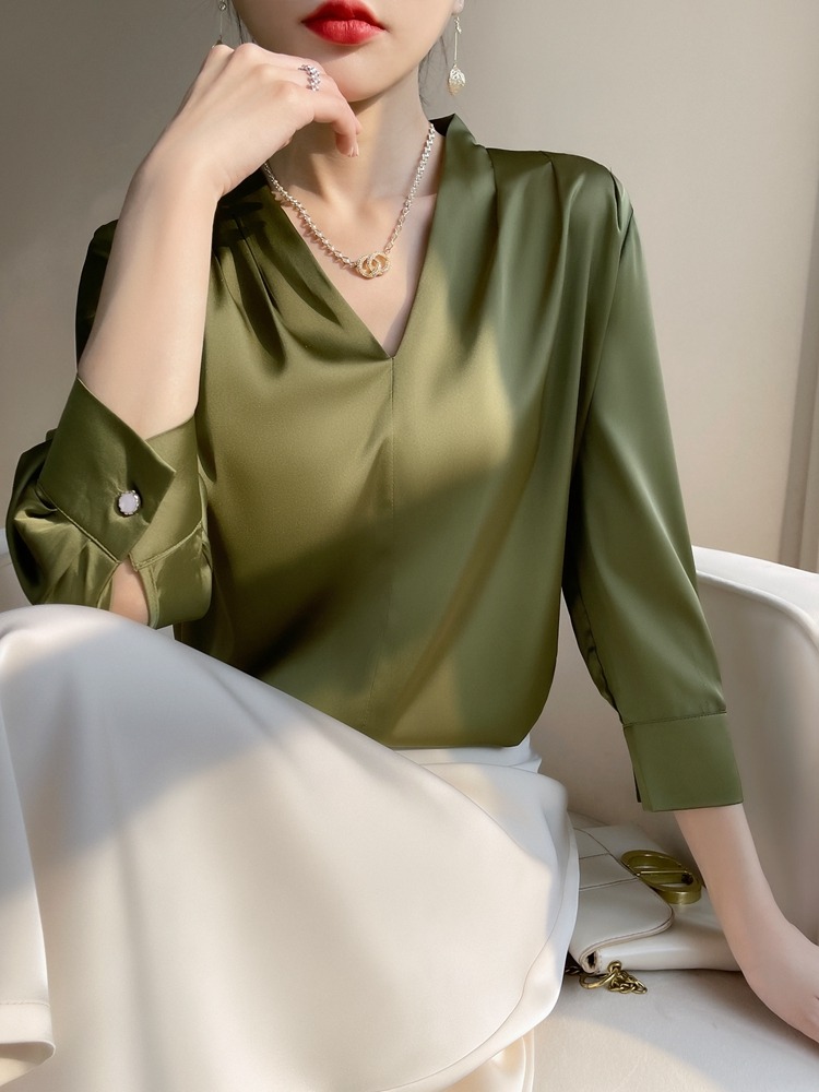 重磅真丝衬衫女高级感夏季七分袖新款名牌绿色气质桑蚕丝缎面上衣
