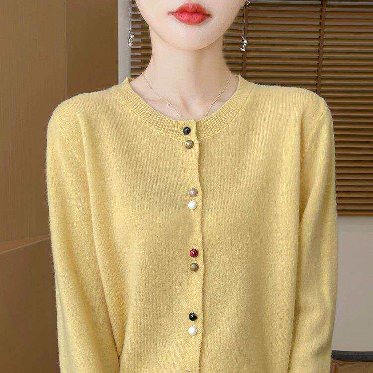 韩系温柔风圆领七彩扣针织长袖开衫女短款无缝毛衣外套洋气上衣新