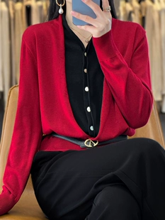 喜庆假两件精纺羊毛开衫 新款 洋气上衣打底衫 女薄款 2023春季 针织衫