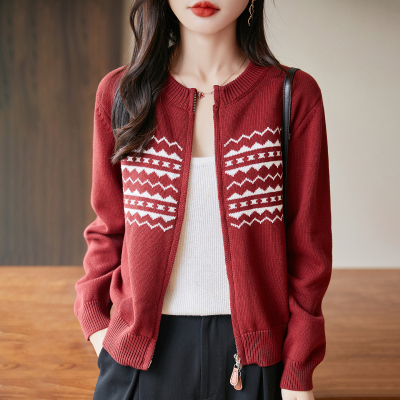 拼色提花毛衣宽松休闲短外套上衣