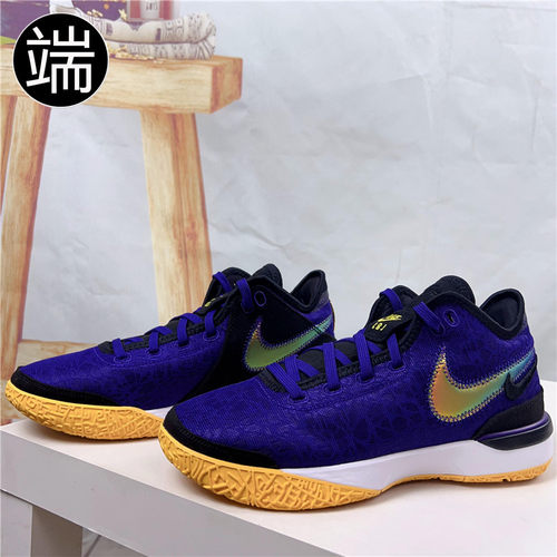 Nike詹姆斯男子实战低帮篮球鞋