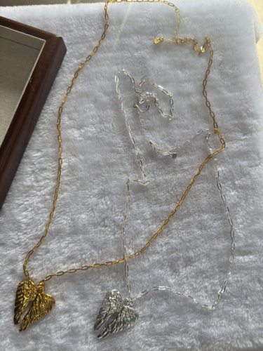 西班牙de50轻奢复古爱心项链女小众金色翅膀项链简约气质