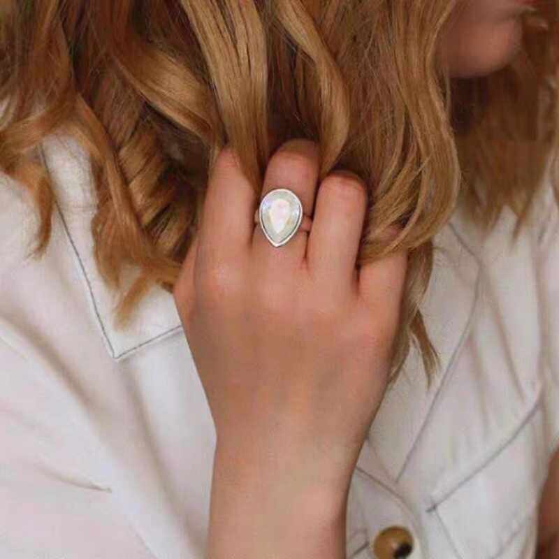 西班牙UNOde50水晶戒指水滴花瓣造型手工镀银轻奢外贸出口一件代